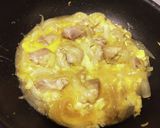 簡単！ゴロゴロ鶏もも肉のとろたま親子丼作り方6写真