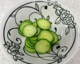 水煮じゅんさいと胡瓜のだし酢和え＋梅干し作り方2写真