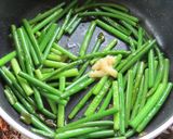 豚三枚肉とにんにくの芽の炒め物作り方6写真