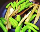 ナスとししとうの唐辛子味噌炒め。作り方4写真