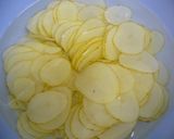 春味♡菜の花と新じゃがのアンチョビ炒め作り方1写真