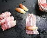 簡単！茎付みょうがの豚バラ巻き巻き作り方1写真