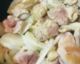 鶏もも肉の「生姜湯」きのこ野菜炒め作り方2写真