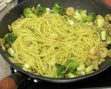 えびとブロッコリーのジェノベーゼパスタ作り方8写真