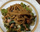 ニラとソーセージの焼きそば　322作り方11写真