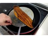 身はふっくら♪皮はパリッと♪うな丼★動画作り方25写真