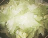 レタス一玉☆バター醤油炒め作り方2写真