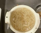 焼きうどんてす。半生うどんで。作り方1写真