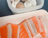 刺身サーモンのアヒージョ作り方1写真