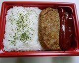 再現！だけ弁当 マルシンハンバー作り方2写真