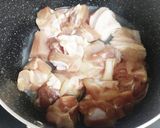 鶏もも肉の酒蒸し　オヤジのつまみ作り方3写真