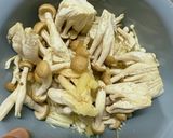 ☆きのこのペペロンチーノ☆作り方2写真