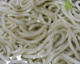 激旨♪モロヘイヤとマグロの冷やしうどん作り方2写真