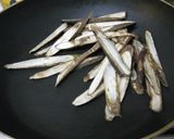 乾煎りしてから♪ゴボウのから揚げ作り方1写真