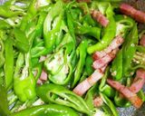 甘長唐辛子とベーコンのパスタ作り方3写真