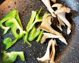 ピーマン舞茸炒め(お弁当用)作り方1写真