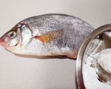 尾頭付き一尾魚の唐揚げ♡甘酢あんかけ作り方2写真
