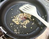 卵でボリューム増し♪エビたまチリ作り方6写真