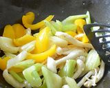 海老をメインに彩り野菜のさっぱり炒め♪作り方3写真