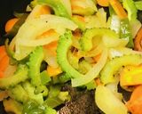 金曜カレープレート●夏野菜プラスのカレー作り方2写真