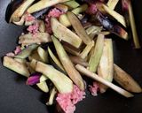 なすとひき肉の味噌炒め作り方3写真