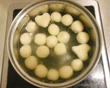お子様と一緒に♪簡単！豆腐の白玉団子作り方7写真