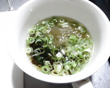 白出しと塩昆布で作る 冷製和風スープ作り方2写真