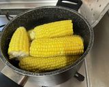 ウズベキスタン♡うちのコーンの茹で方作り方1写真