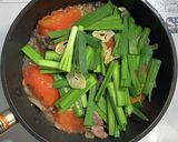 牛肉とトマトとニラの炒め煮作り方6写真