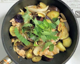 豚こま肉にナスと玉ネギと大葉の中華炒め作り方6写真
