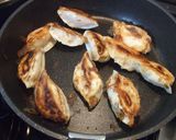 食べてビックリ!?えび＆チーズ餃子.*゜作り方6写真