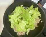 まな板不要！キャベツと鶏ひき肉ヘルシー丼作り方3写真