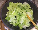 牛肉とキャベツの塩レモン炒め作り方1写真