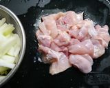 簡単！無水チキンカレー作り方1写真