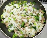ごま油香る小松菜と豚ひき肉のチャーハン作り方5写真
