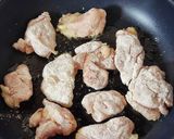 ☆鶏もも肉とズッキーニの甘辛炒め☆作り方3写真