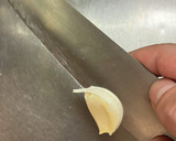 まな板いらず、簡単にんにくの切り方作り方1写真