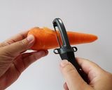 きんぴらごぼう★たて型ピーラーでささがき作り方3写真