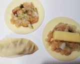 ♫鶏ひき肉とろけるチーズ in 餃子♫作り方6写真
