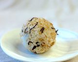 鰹節と塩昆布の麺つゆ混ぜ混ぜおにぎり作り方7写真