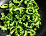 麻婆リメイク！麻婆ゴーヤ作り方1写真