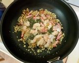 アボカドとエビのペペロンチーノ作り方4写真