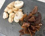 業務スーパーの素で簡単♪速攻トムヤムクン作り方1写真