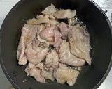 豚コマ肉とアスパラガスと玉ネギの味噌炒め作り方2写真