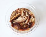 旨味たっぷり【もずくとごぼうのスープ】作り方1写真