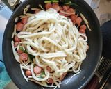 カット野菜のコンソメ焼きうどん 🍝🌭作り方7写真