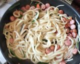 カット野菜のコンソメ焼きうどん 🍝🌭作り方8写真