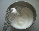 ノンオイル♪いちごみるくシフォンケーキ○作り方2写真