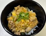 【簡単ヘルシー】厚揚げと鶏挽肉の親子丼作り方6写真