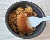 鶏肉だけで旨い！おこげ炊き込みご飯作り方5写真